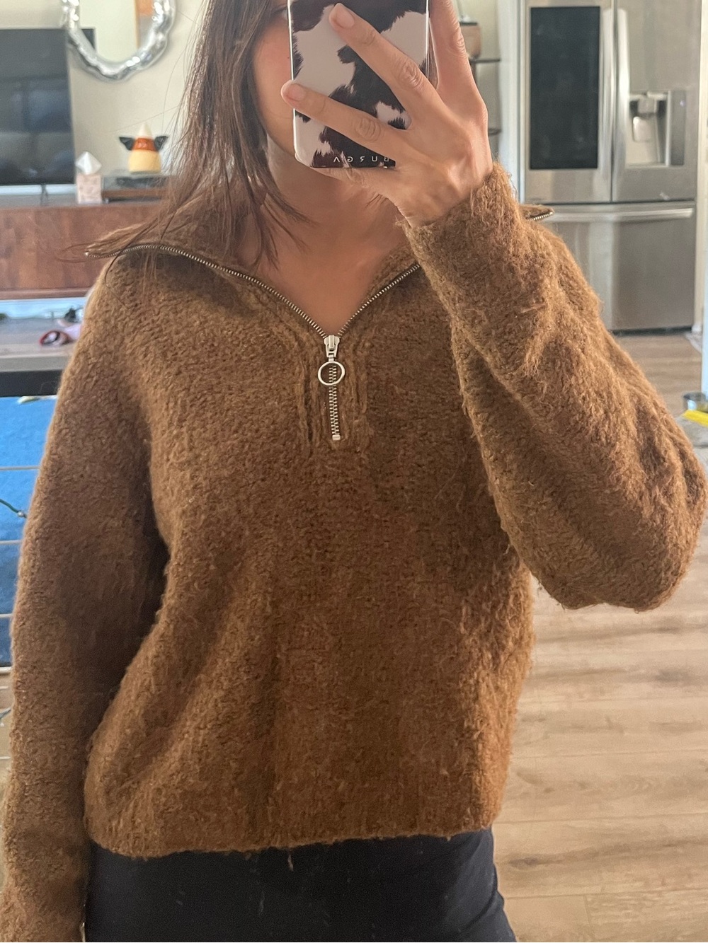 Wilfred Gwyneth Brown Quarter Zip